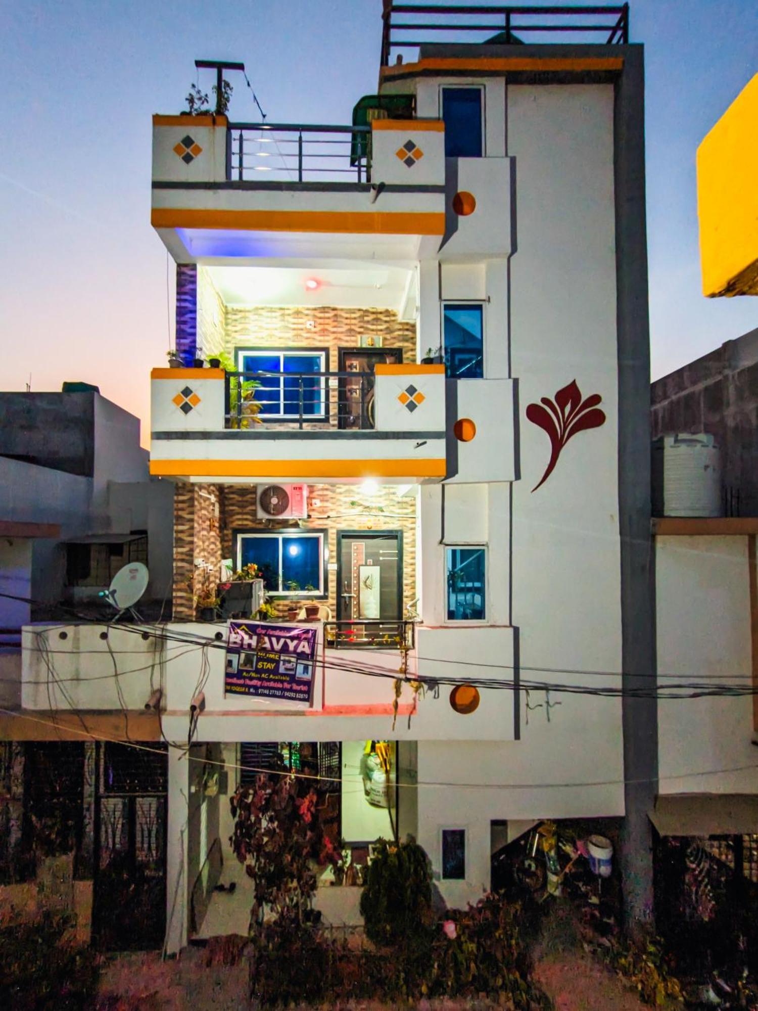 Bhavya Homestay Garudeshwar Kültér fotó