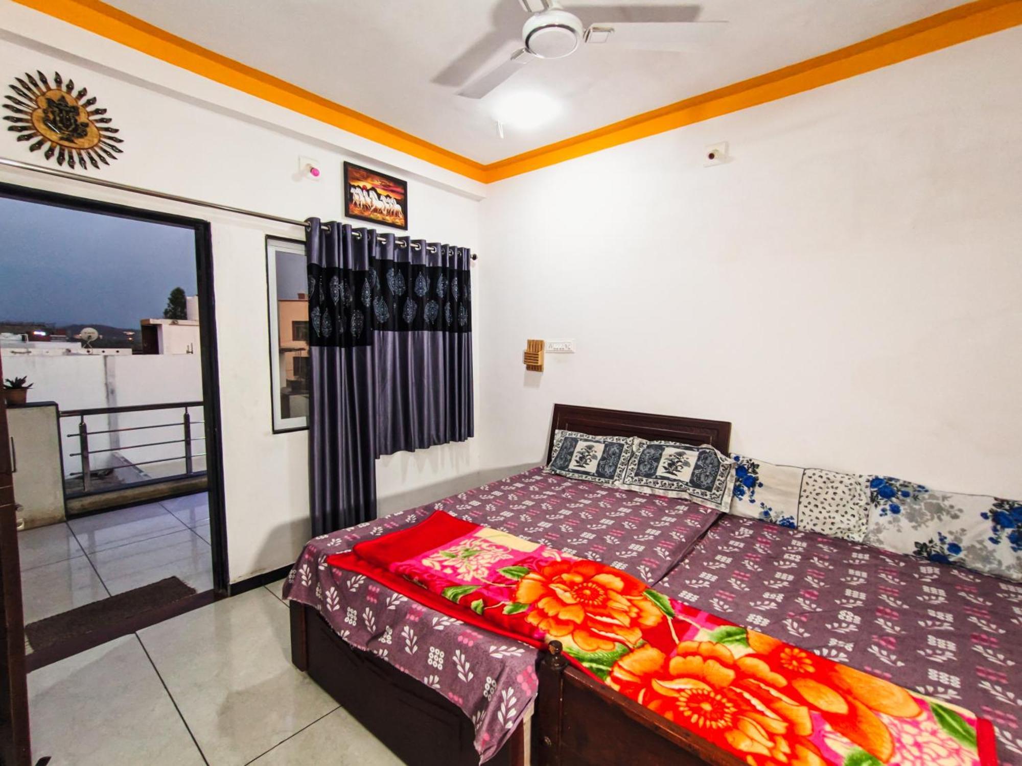 Bhavya Homestay Garudeshwar Kültér fotó