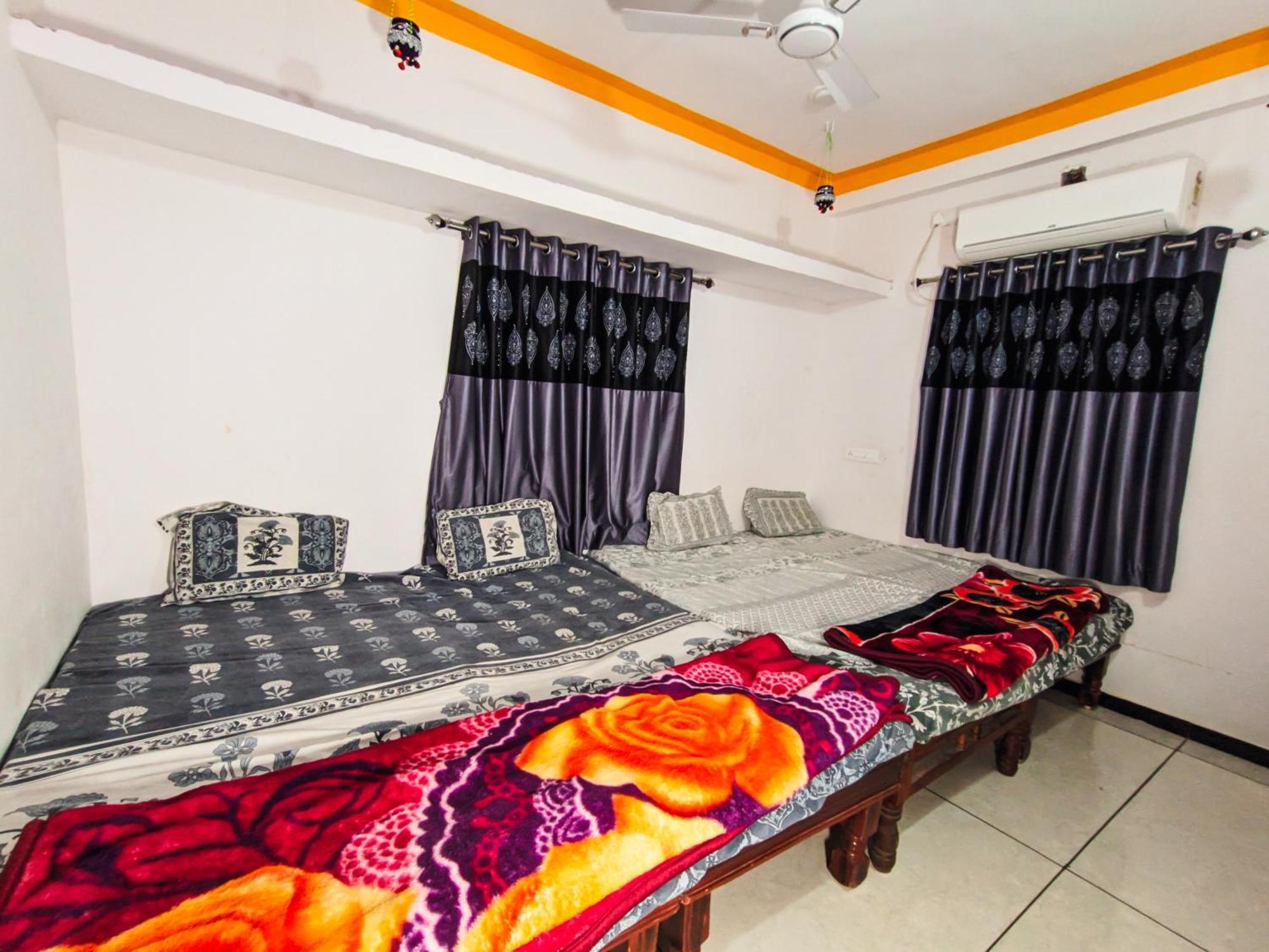 Bhavya Homestay Garudeshwar Kültér fotó