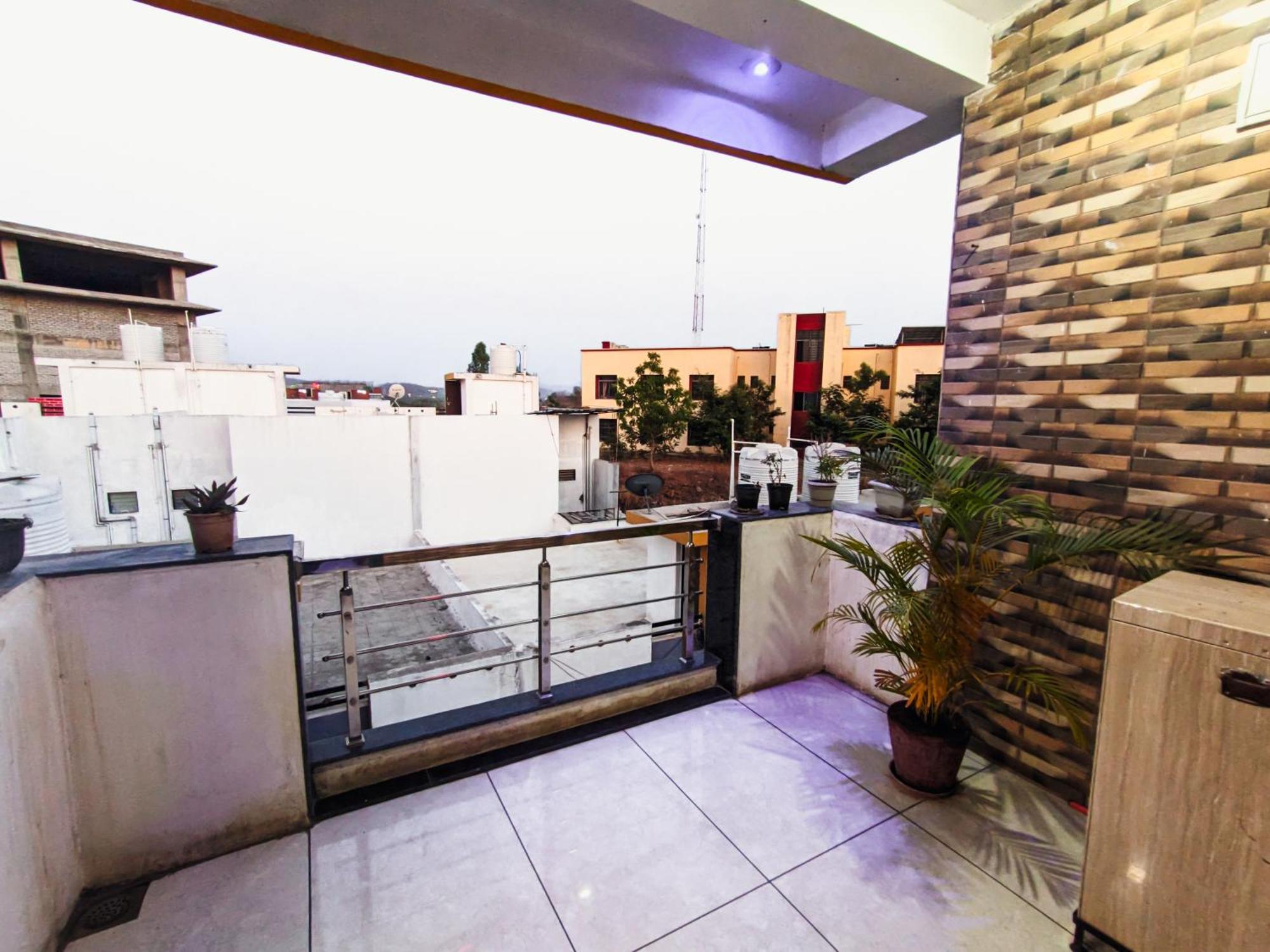 Bhavya Homestay Garudeshwar Kültér fotó